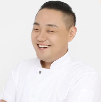 사회공헌인플루언서 일하는용형